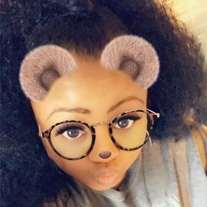 Meet your Posher, Breonica